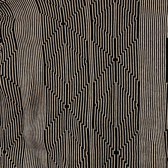 Cute long sleeve crop top - Picture 4 of 4